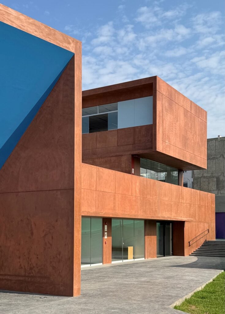 Barclay & Crousse Architecture, Scuola Franco Peruviana, Lima, 2025. Ph: Juan Solano