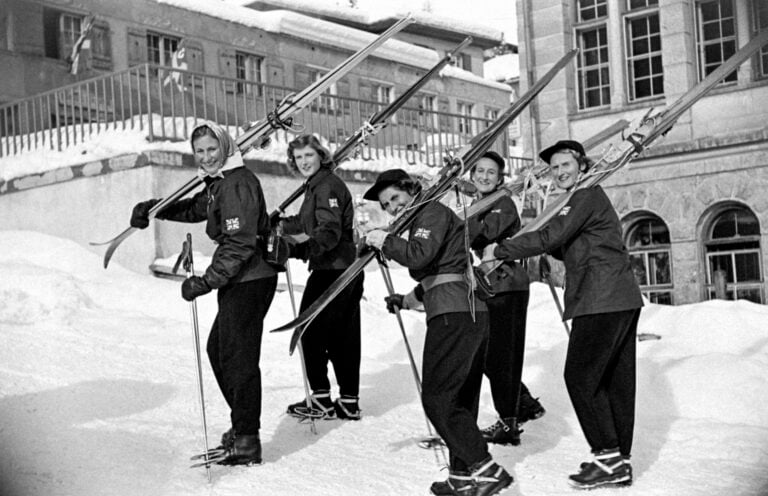 Immagini dai Giochi olimpici invernali del 1948. St. Moritz, Svizzera, 1948. Immagine di Walter Sanders &copy; The Picture Collection LLC. Tutti i diritti riservati. sport invernali