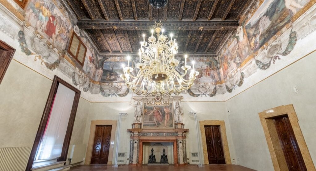 Palazzo Magnani