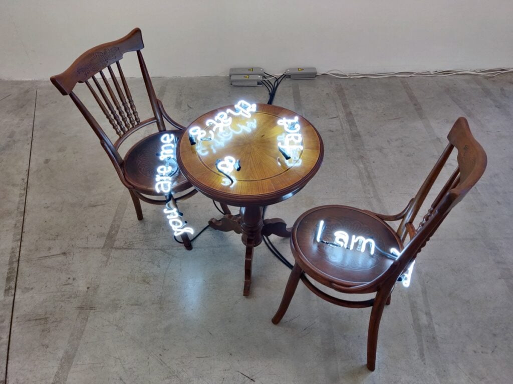 Edson Luli – I don’t see any nouns I see only verbs