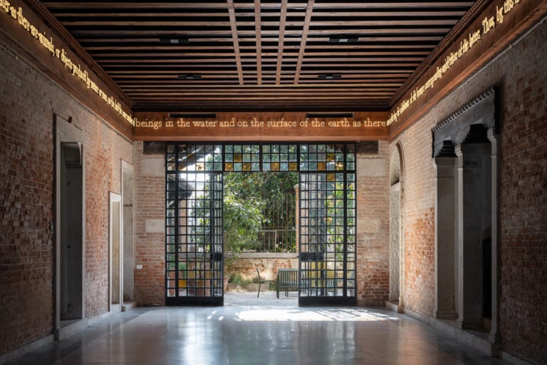 Joseph Kosuth, A Chain of Resemblance, Tre Oci, Installation View, ph Marco Cappelletti