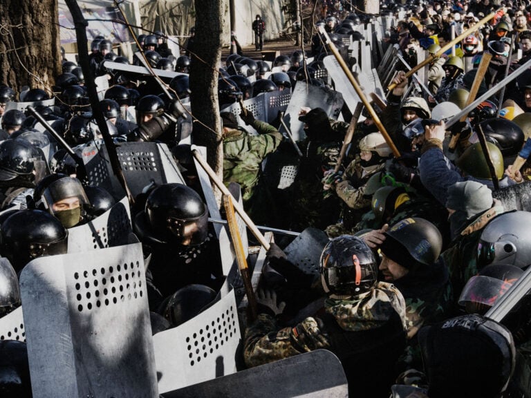 Il fotoreport Andy Rocchelli morto nel Donbass nel 2014 ha un giardino a lui dedicato a Pavia