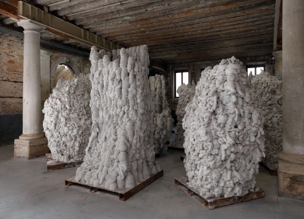 Anish Kapoor, installation view a Palazzo Manfrin, Venezia, 2026