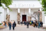 Com’è la mostra internazionale della Biennale di Venezia? Recensione di “In minor keys” di Koyo Kouoh