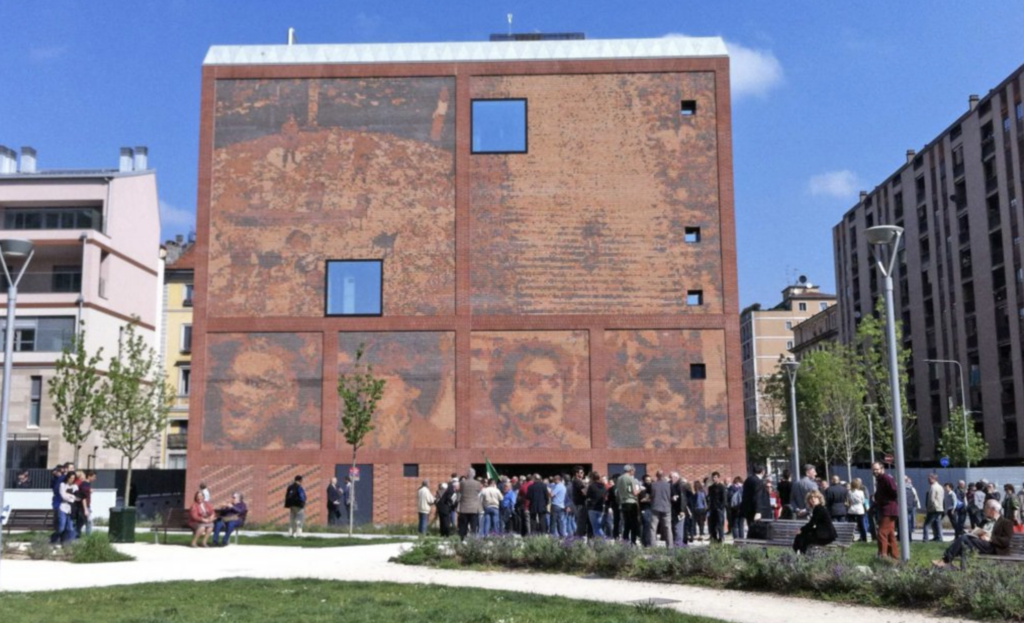 Arte contemporanea alla Casa della Memoria di Milano per celebrare il primo voto a suffragio universale