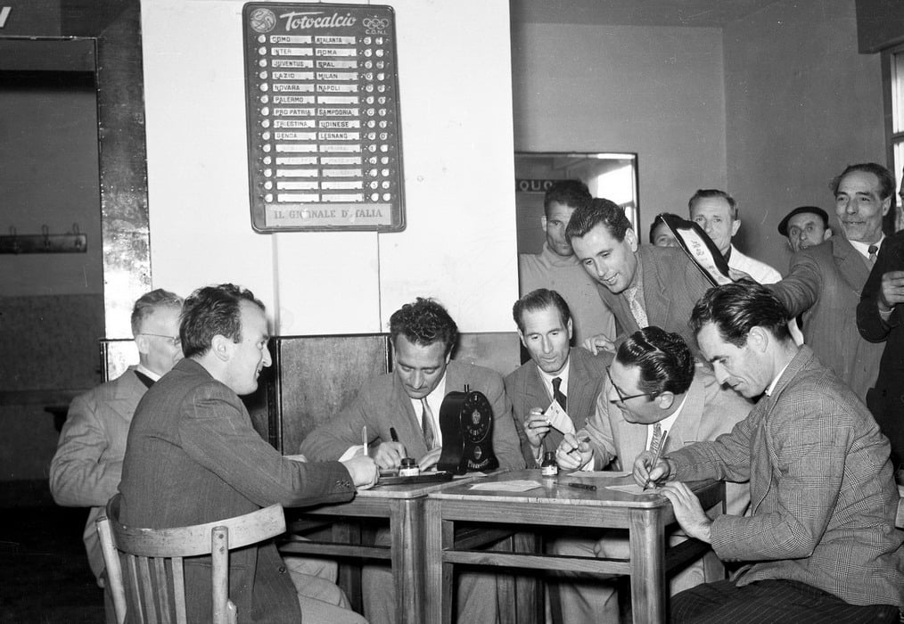 Quando il Totocalcio era la più grande performance popolare italiana: 80 anni di un rito collettivo 