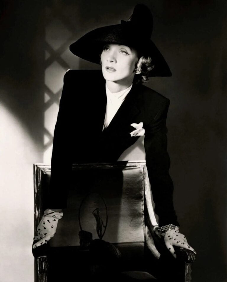 Horst P. Horst. La Geometria della Grazia, Le Stanze della Fotografia, Venezia, Marlene Dietrich