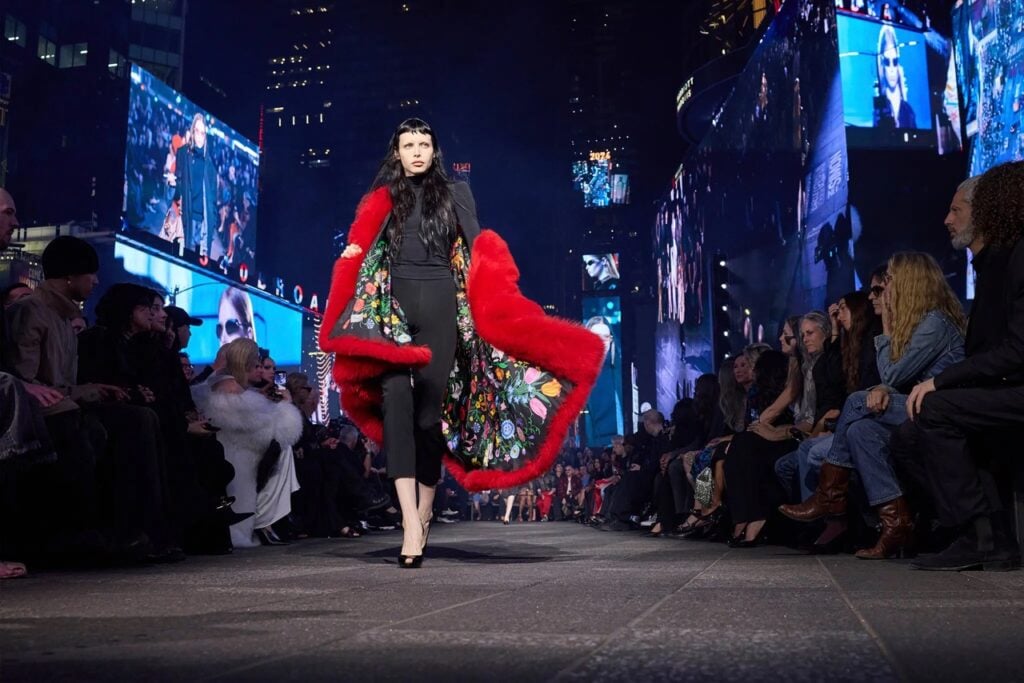 Com’è cambiata la moda Cruise: da piccole collezioni di lusso a strumenti di potere 