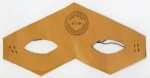 Hetero Garanti(e), 1981, maschera di cartone con cordino. Courtesy Schweizerisches Sozialarchiv / Frauen/Lesben-Archiv, Zurich