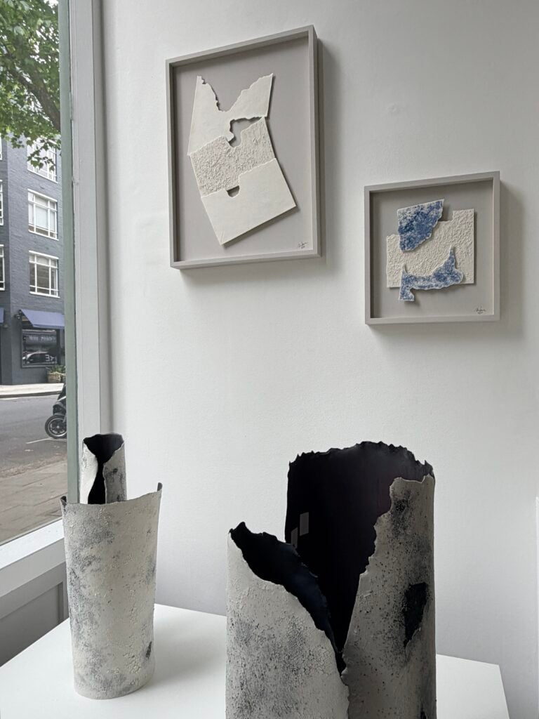 Contemporary Perspectives on Italian Ceramics, Avant Craft, London Craft Week - LWC, Londra, Installation view ph Amalia di Lanno