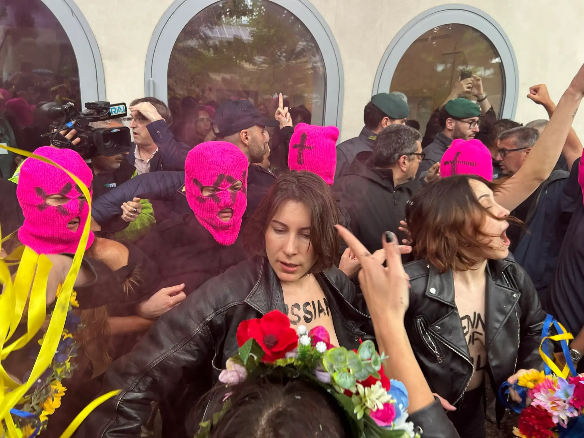 Pussy Riot на Венецианской биеннале 2026