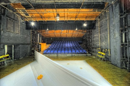Interno del Teatro Furio Camillo