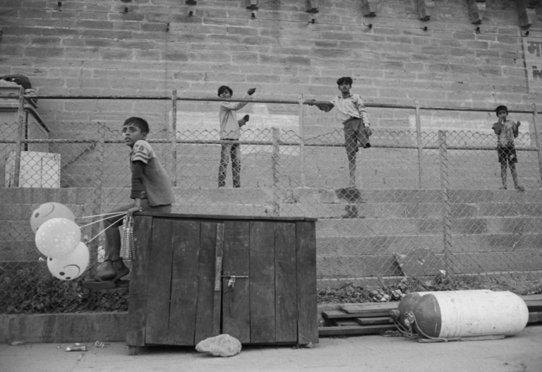 Essere street photographer. Intervista a Simone Morelli, l&rsquo;artista della lentezza