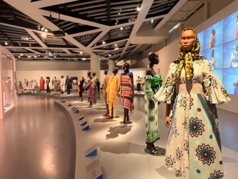 Africa Fashion, Mus&eacute;e Quai Branly, Parigi. Ph: Dario Bragaglia