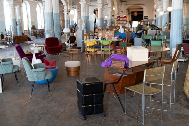 A Milano arriva la prima mostra-mercato dedicata interamente al modernariato del Novecento