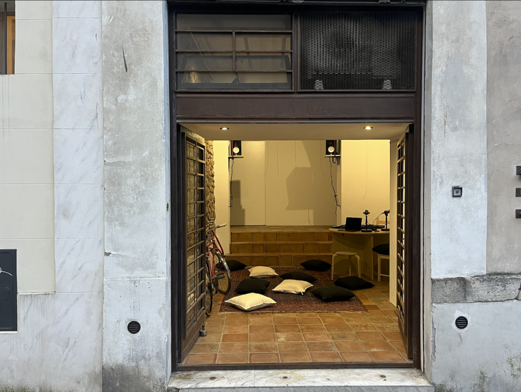 Roma: apre a Trastevere un nuovo spazio culturale (c’è anche un radio sull’arte)