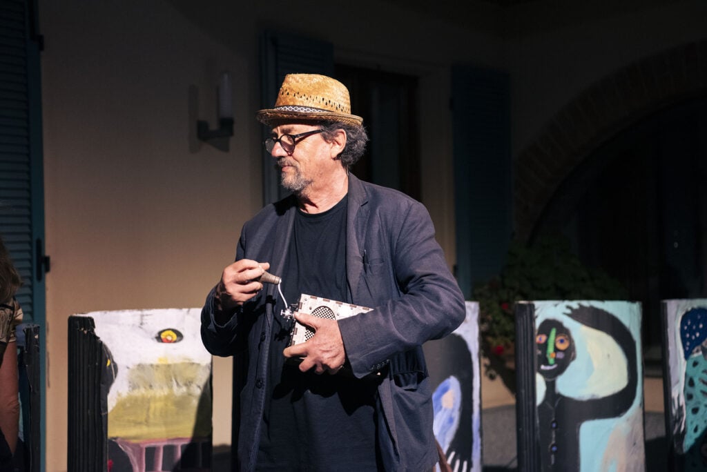 Antonio Catalano, Come foglie, come vento, come morbidi pani. Ph: Chiara Agostinetto. Cross festival
