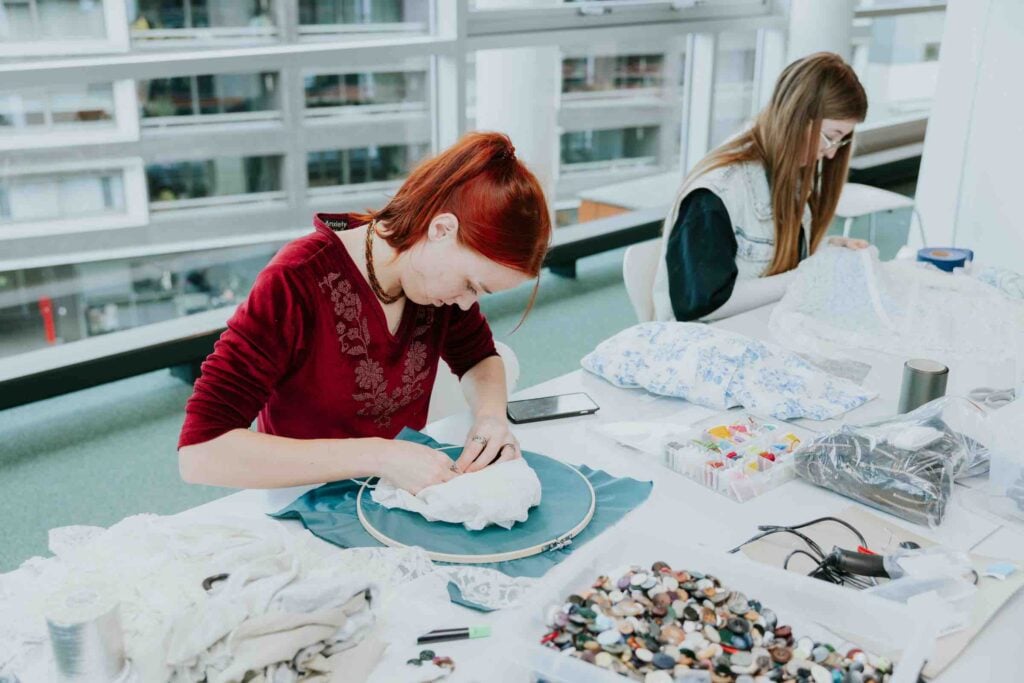 In Olanda la moda parla di collettività e identità grazie a due progetti culturali. Succede a Maastricht
