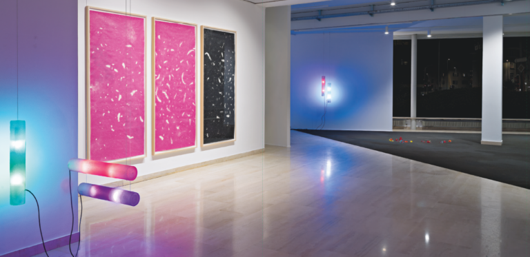 Alessandro Piangiamore, La polvere ci mostra che la luce esiste, 2026 Veduta della mostra presso Repetto Gallery, Lugano Photo: Daniele De Lonti, Vincenzo Miranda