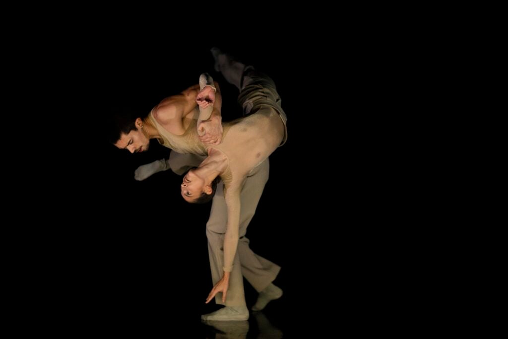 An Echo, A Wave, Caracalla Danza. Photo Alice Vacondio