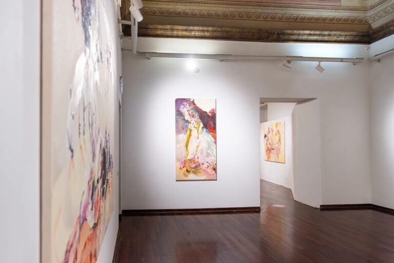 Araminta Blue, Venti trasversali, installation view a Palazzo della Penna, Perugia. Photo Eleonora Pascai