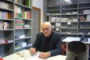 Muore a Milano Carlo Ulrico Hoepli. Giusto poche settimane dopo la chiusura della storica libreria col suo nome