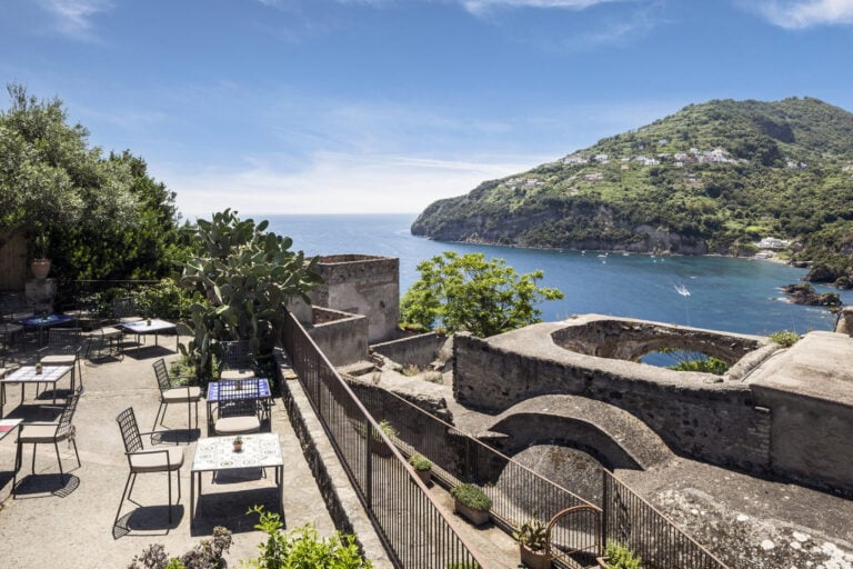 Fondazione Karin e Gabriele Mattera, Castello Aragonese di Ischia, Caffetteria del Monastero, Foto &copy; Marco Albanelli