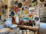 In Liguria si &egrave; svolta una mega festa diffusa per celebrare l&rsquo;artigianato della ceramica. Reportage dal Festival della Maiolica 2026