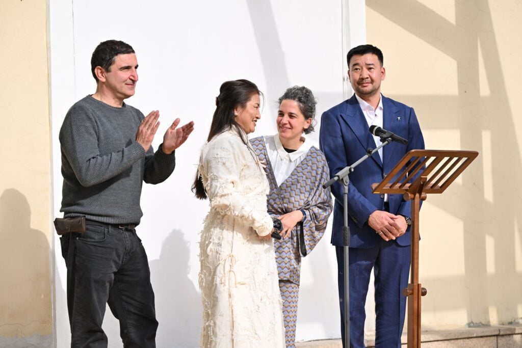 Cevdet Ere, Dolgor Ser-Od, Luigia Lonardelli e Baatarzorig Batjargal all'inaugurazione di "Dove corrono splendidi cavalli". Ph: Odgerel Ba. Courtesy La Biennale