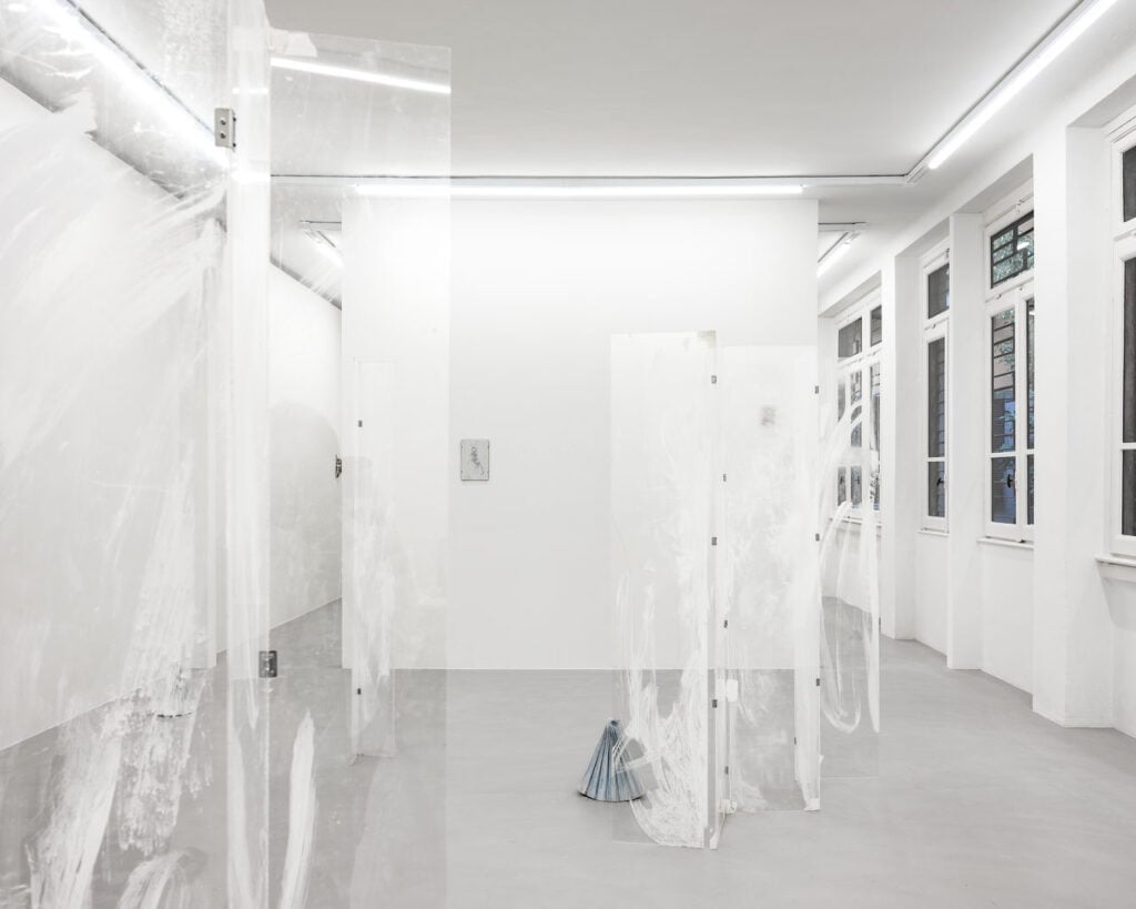 Anna Castro Barbosa, Il Quiproquo, French Place, Milano, Installation View, Ph Francesco Paleari