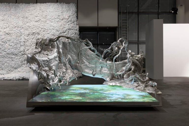 Installation view, Timur Si-Qin, Mariposita, Art Basel Unlimited, 2026. Ph: Gina Folly