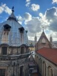 La vista dai tetti del Duomo di Napoli