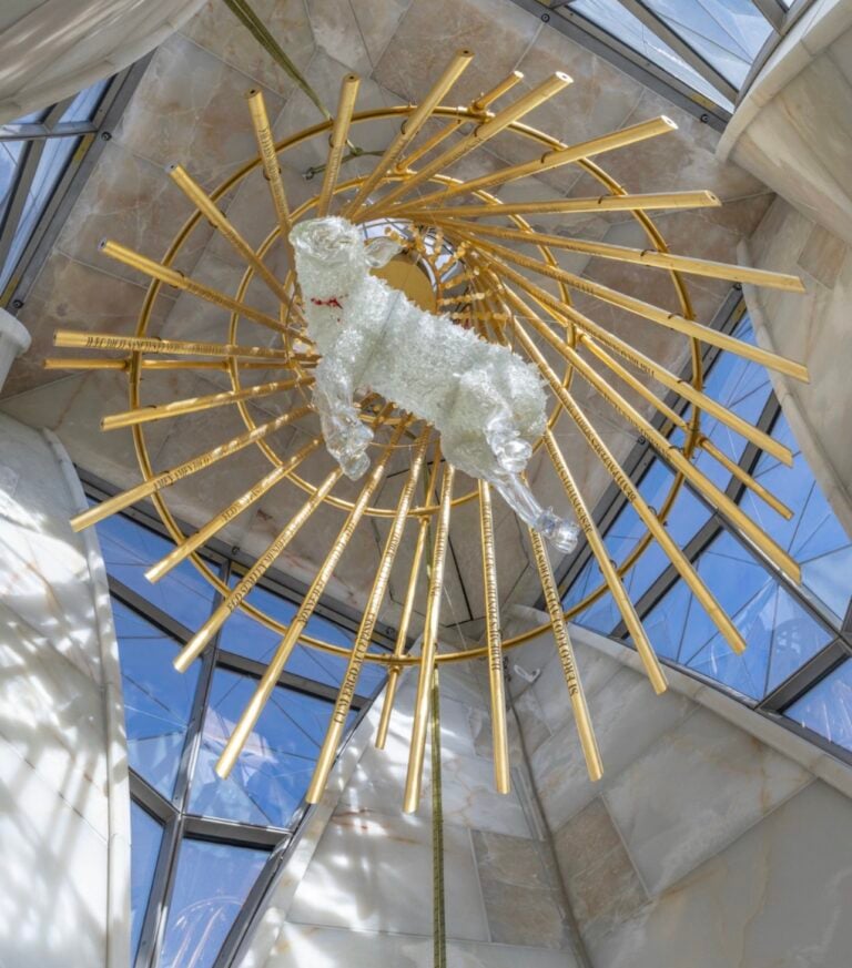 L'Agnus Dei della Sagrada Familia realizzato dall'artista italiano Andrea Mastrovito