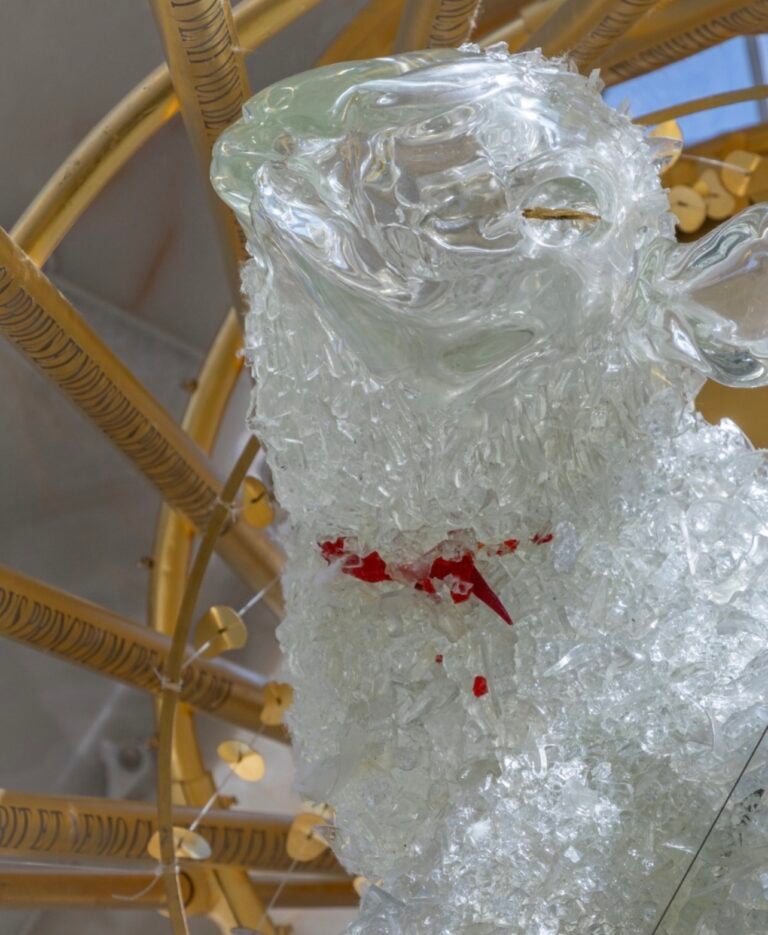L'Agnus Dei della Sagrada Familia realizzato dall'artista italiano Andrea Mastrovito