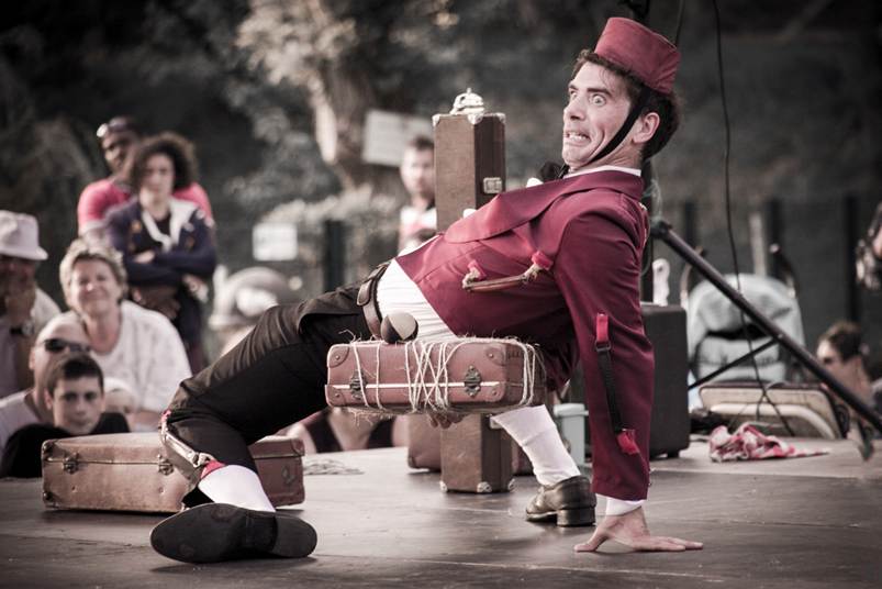 Luigi Ciotta, Tutti in valigia. Festival Il Filo del Circo
