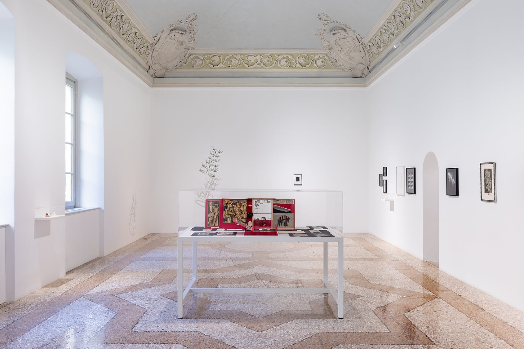 https://www.artribune.com/wp-content/uploads/2026/06/marcel-duchamp-sturtevant-dialogues-are-mostly-fried-snowballs-installation-view-thaddaeus-ropac-milan-2026-courtesy-thaddaeus-ropac-gallery-london-paris-salzburg-milan-seoul-photoroberto-marossi.jpg
