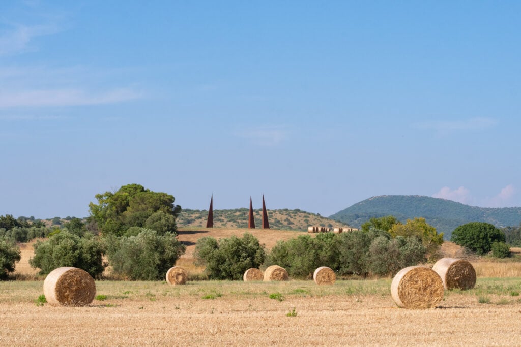 Mauro Staccioli, Prospettiva Cielo. Courtesy Archivio Mauro Staccioli e Hypermaremma. Crediti fotografici Daniele Molajoli