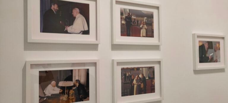 Fidel: storia di un leader &ndash; l&rsquo;uomo che sfid&ograve; il secolo, Palazzo Bisaccioni, Jesi, Installation View