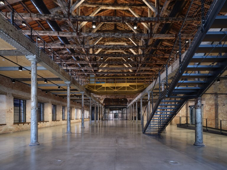 La nuova sede dell'Archivio Storico della Biennale di Venezia all'Arsenale. Photo Andrea Avezz&ugrave;