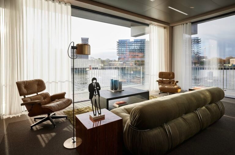 Powerhouse Company, Floating Office Rotterdam. Image by Mark Seelen