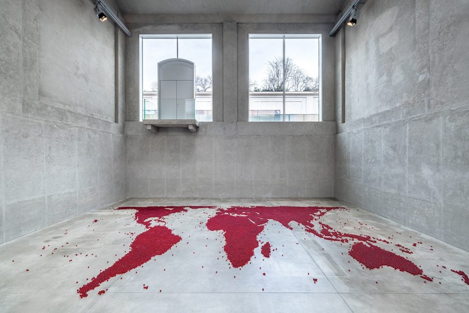 Mona Hatoum. Over, under and in between, Fondazione Prada