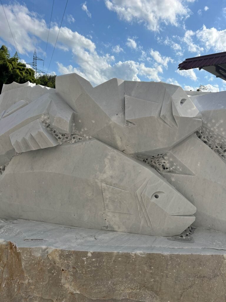 Casa dei Pesci, dettaglio della scultura Impescabile di di Abdulkadir Hocaoglu