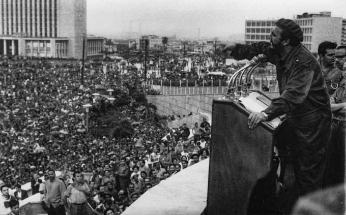 Fidel: storia di un leader