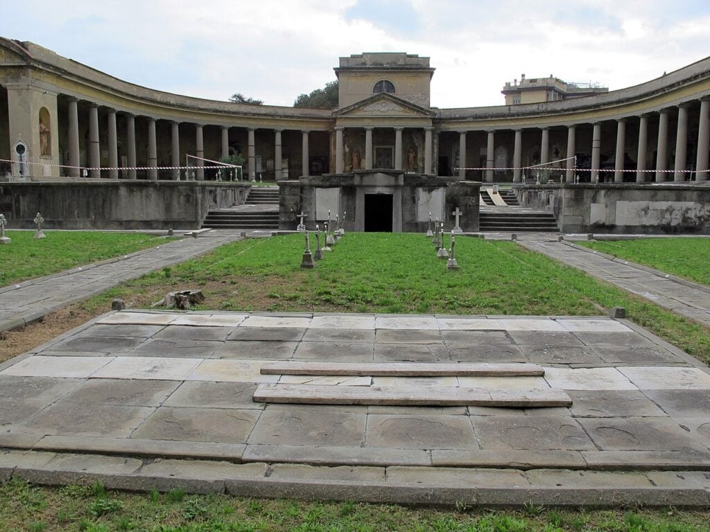 Vecchio cimitero della Misericordia, Firenze, 2013. Courtesy Wikimedia Commons. Photo Sailko