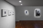 I grandi artisti Kounellis e Warhol insieme in una mostra a Milano: una condivisa spiritualità 