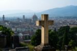 I cimiteri di Firenze raccontano una storia alternativa della città tra arte e memoria 