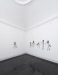 Installation view della mostra &ldquo;Le 3:17&rdquo; di Lucia Leuci presso la Galleria Eugenia Delfini, Roma, 9 maggio &ndash; 4 luglio, 2026. Foto di Giorgio Benni. Courtesy l&rsquo;artista e Galleria Eugenia Delfini