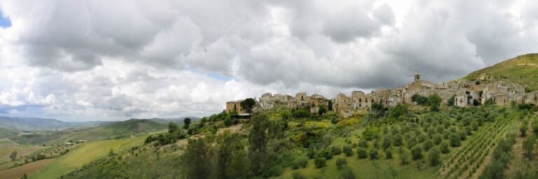 Arte, sisma e rigenerazione: l&rsquo;esempio di Poggioreale antica e di Gibellina&nbsp;