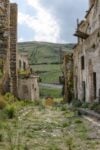 Arte, sisma e rigenerazione: l&rsquo;esempio di Poggioreale antica e di Gibellina&nbsp;