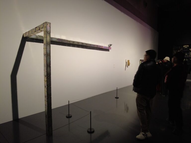 Renato Ranaldi, Alla fine della corsa c'&egrave; l'imbuto, 2025 - Biennale di Chengdu 2026, foto CastaliaArt
